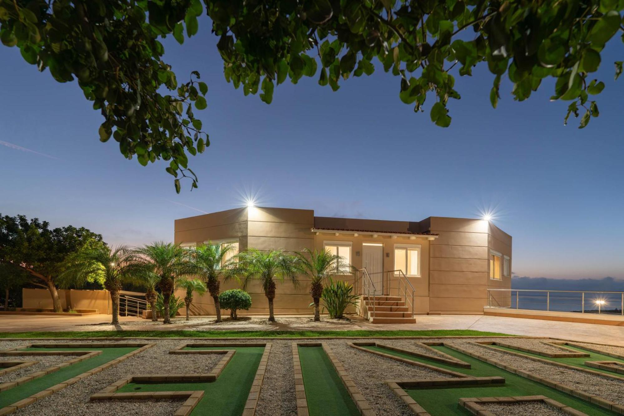 Villa Ariella With Sea View Agia Marina Exterior foto