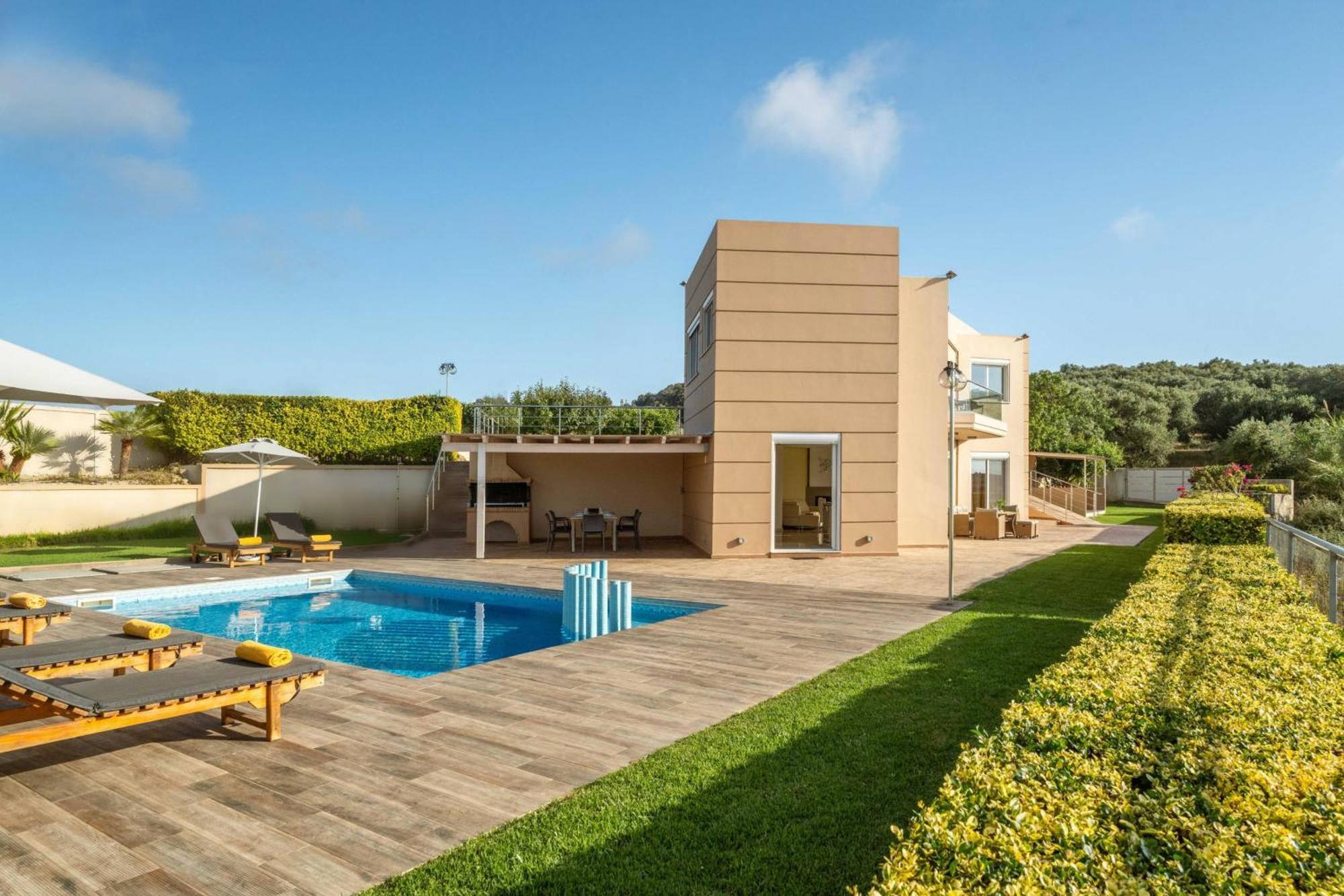 Villa Ariella With Sea View Agia Marina Exterior foto