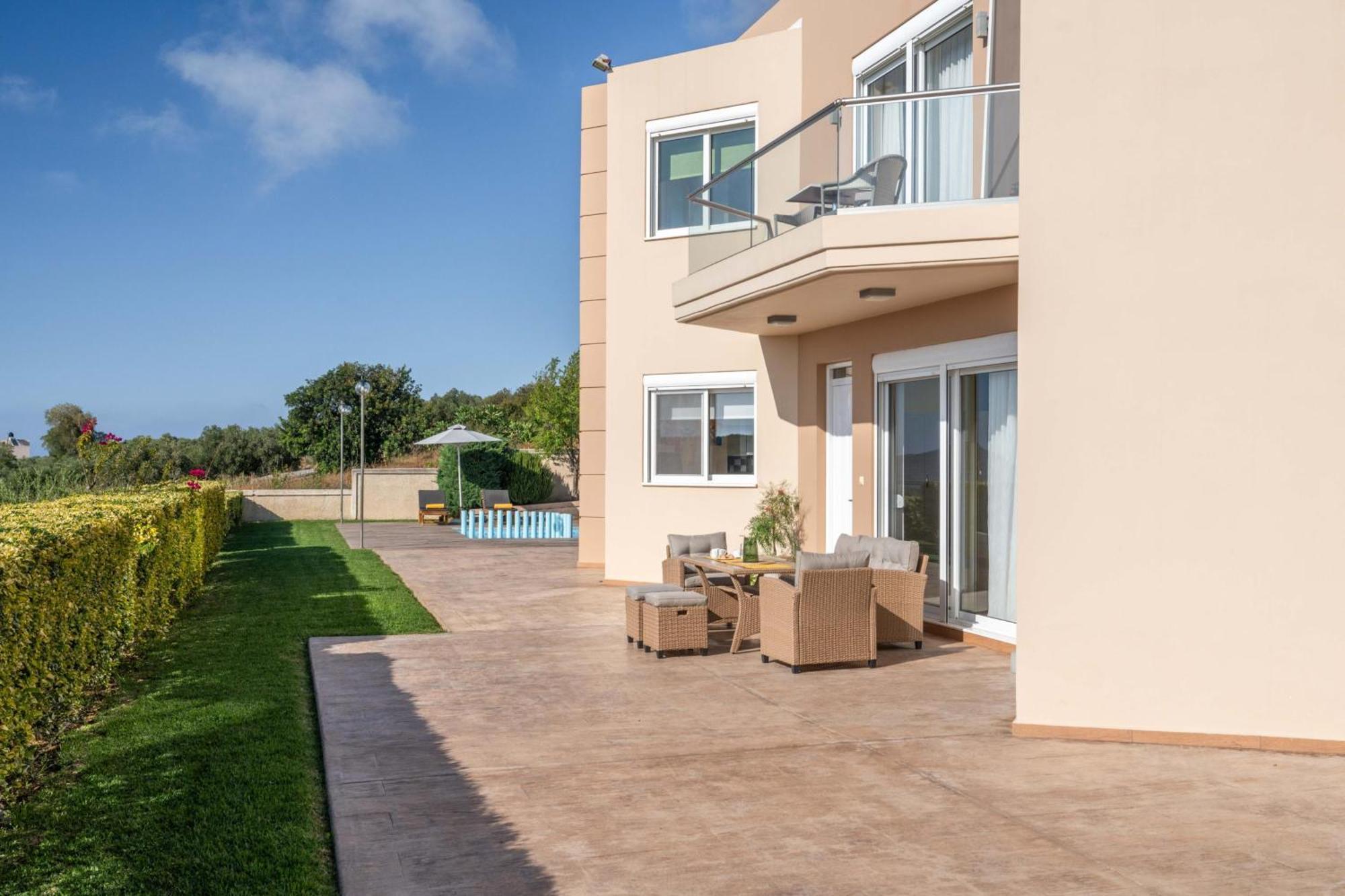 Villa Ariella With Sea View Agia Marina Exterior foto
